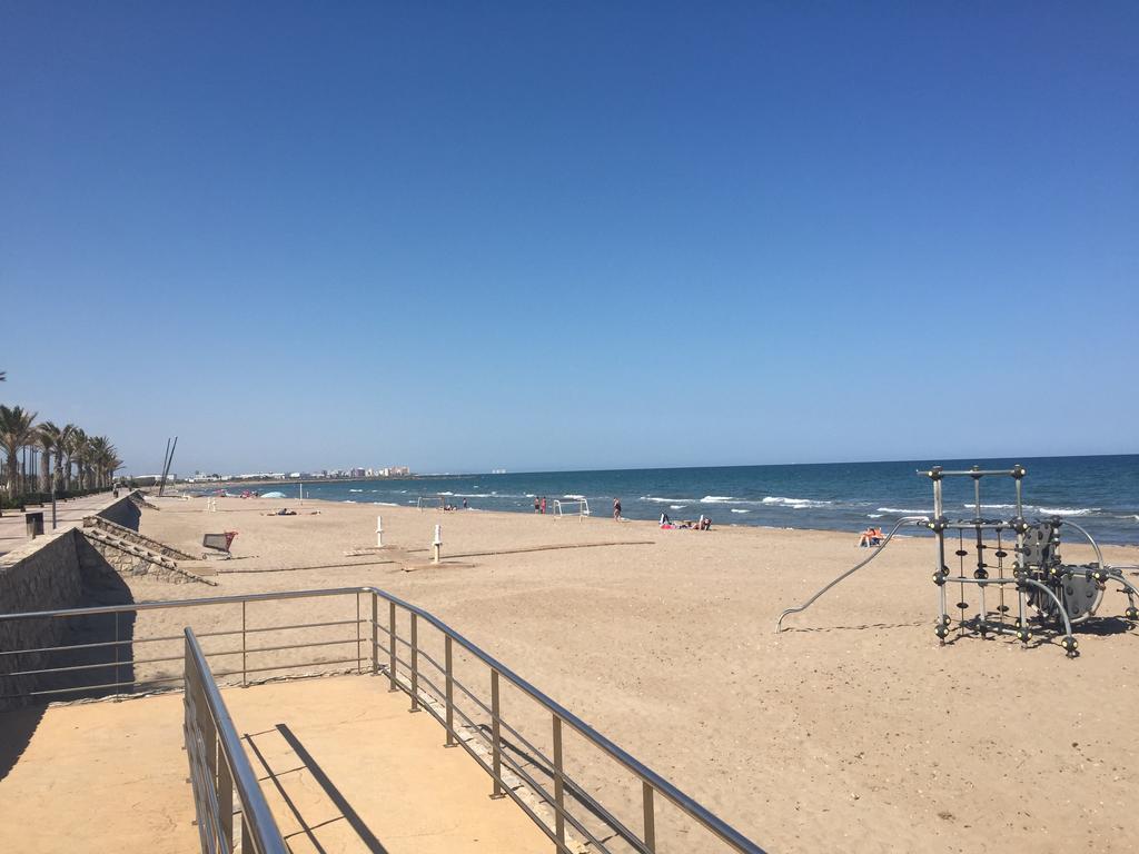 Apartment Near The Beach With Magnificent Views Port Saplaya Exterior foto